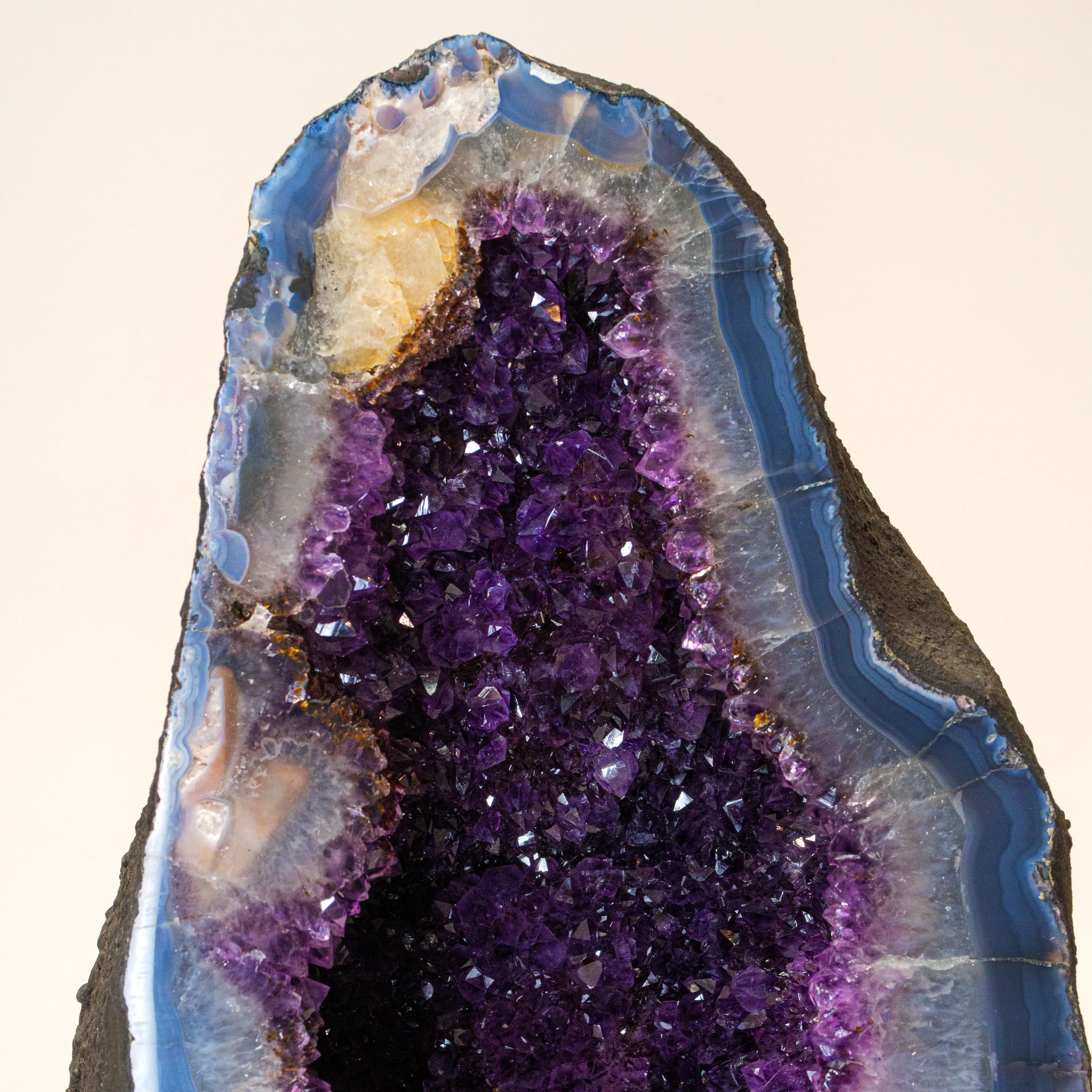 Amethyst Geode 001246 - Image 5