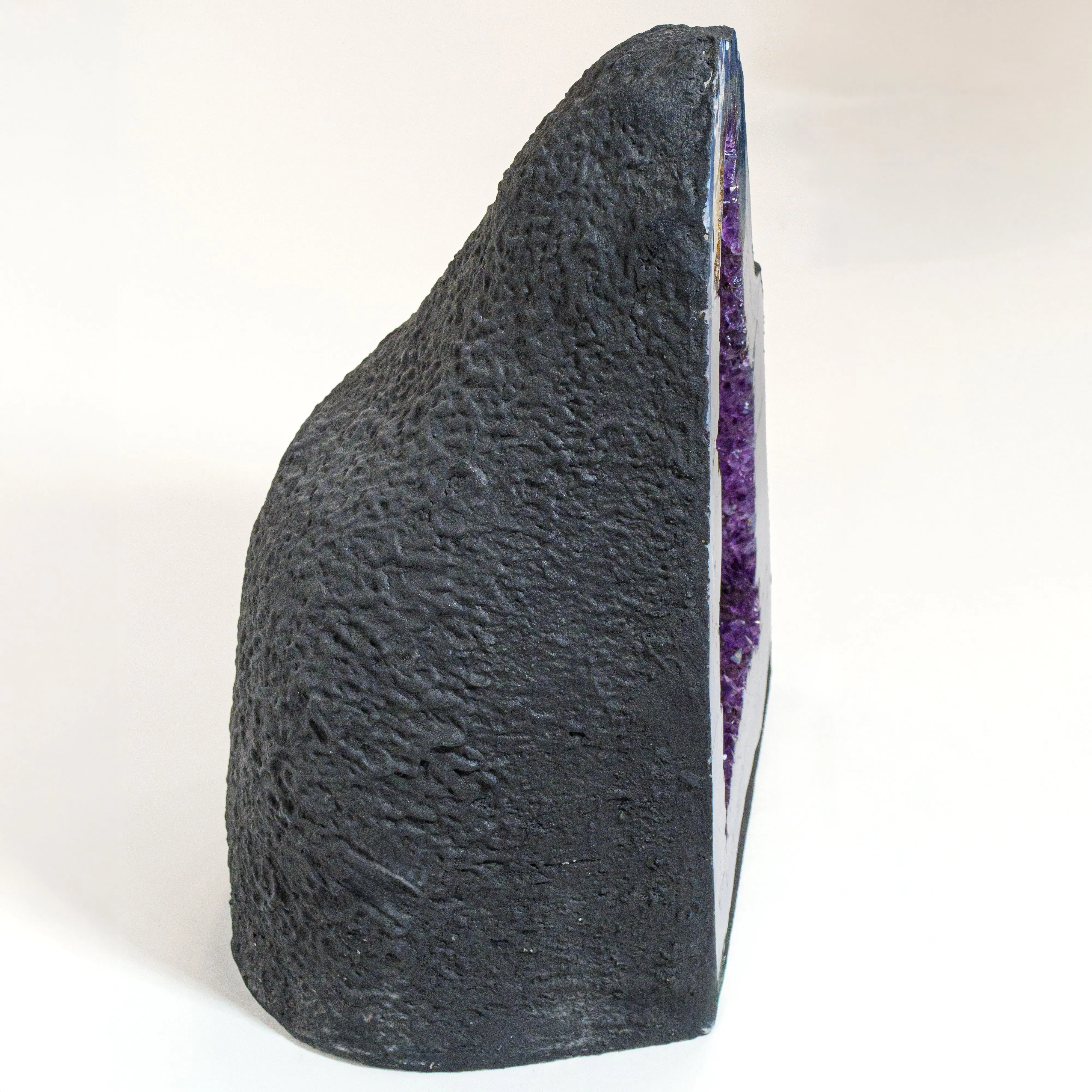 Amethyst Geode 001246 - Image 9