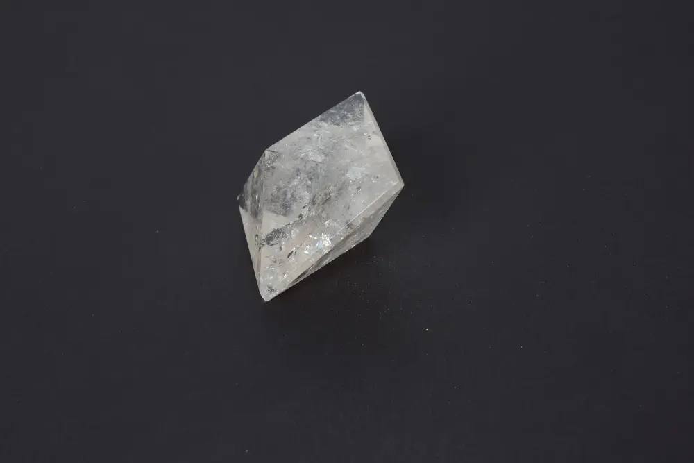 Lemurian Quartz Double Pyramid 5 cm 585170 - Image 3