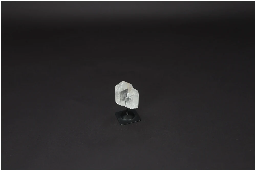 Lemurian Quartz On Metal Stand 580489 - Image 10