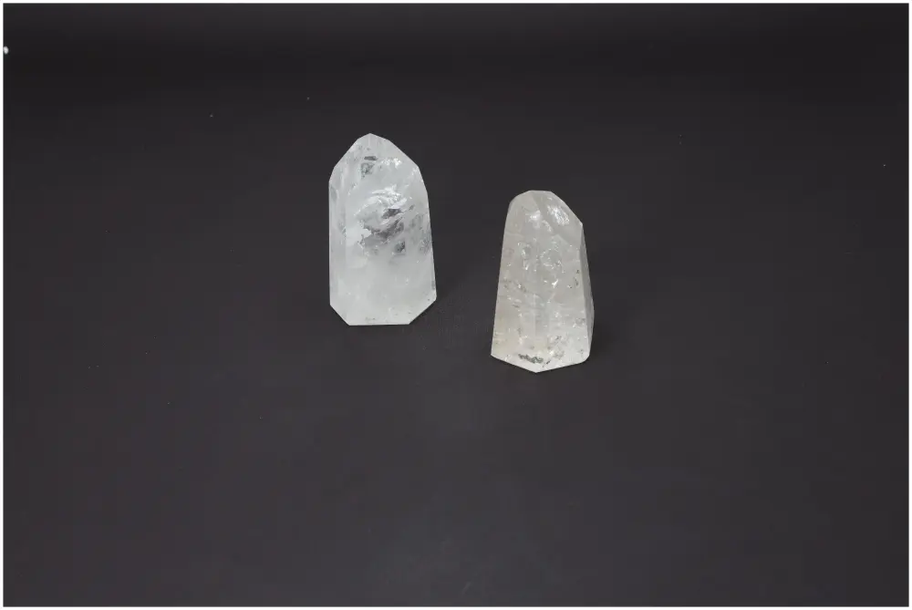 Quartz Obelisk L 1 kg 2 pcs 584418