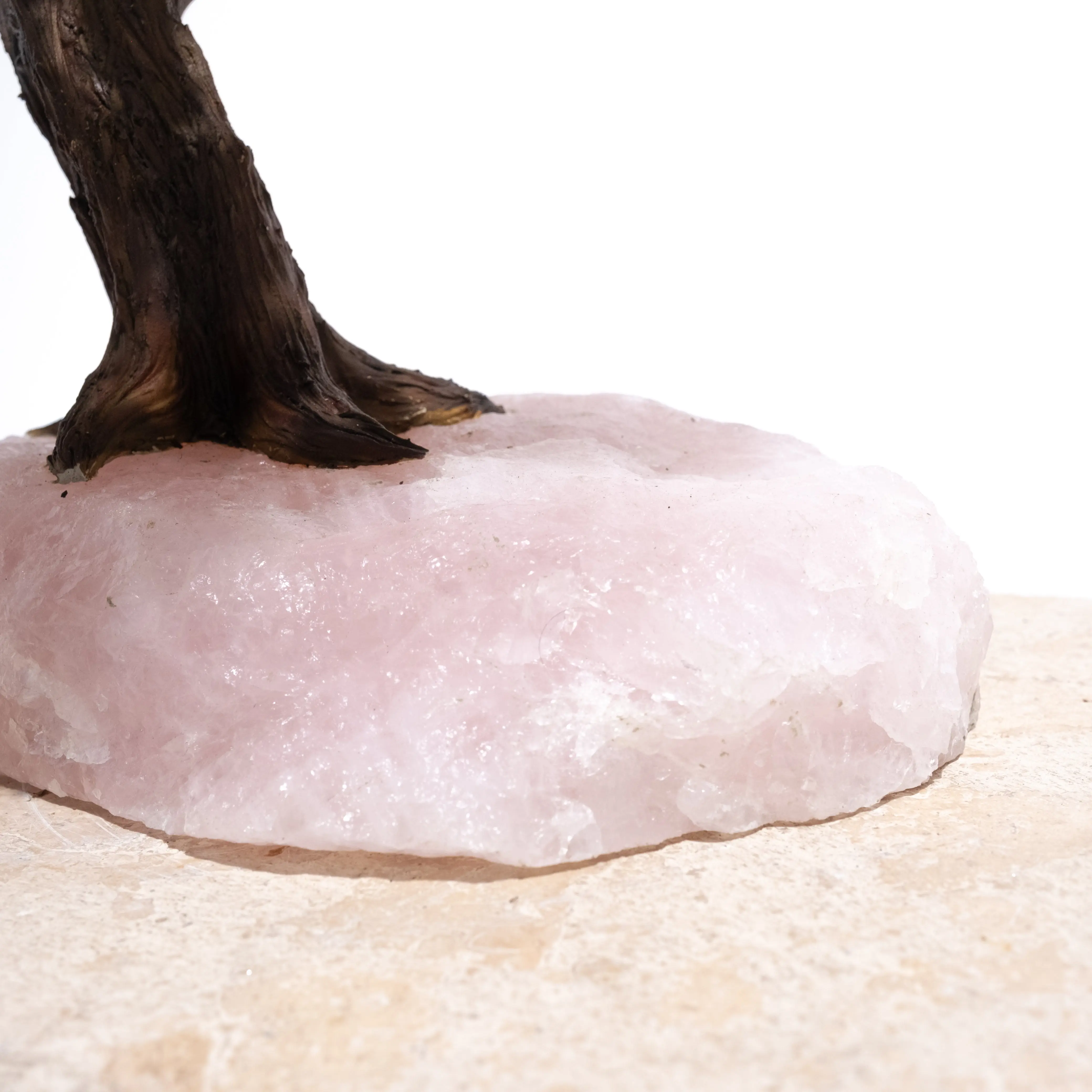 Rough Quartz Tree 55cm 558686 - Image 3