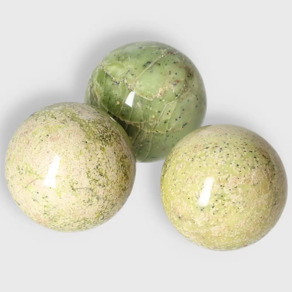 Small Serpentine Sphere 556354 - Image 2