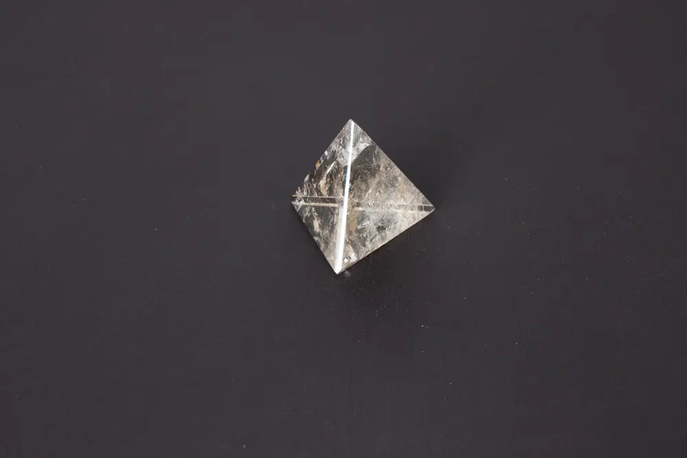 Smoky Quartz Pyramid 5 cm 585125 - Image 2