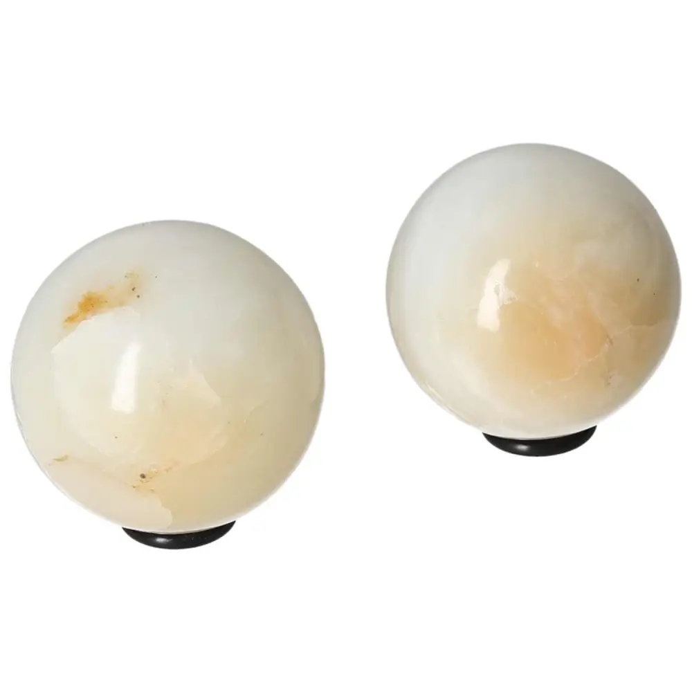 White Onyx Sphere 588485 - Image 2